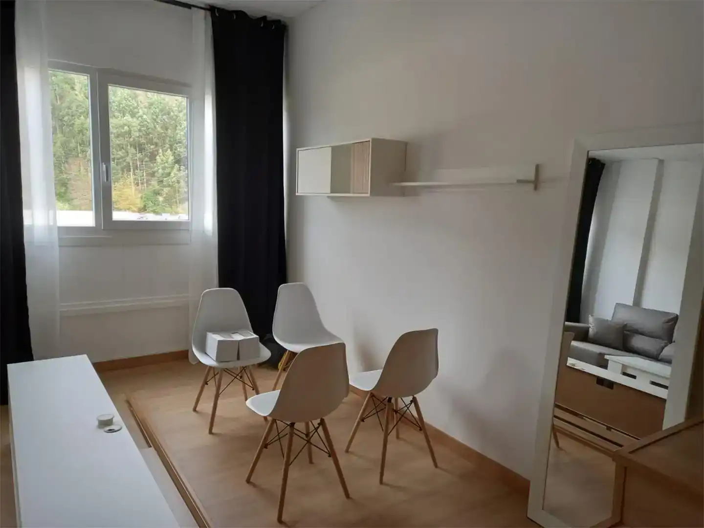 Esszimmer von Büro zum Verkauf in Basauri 