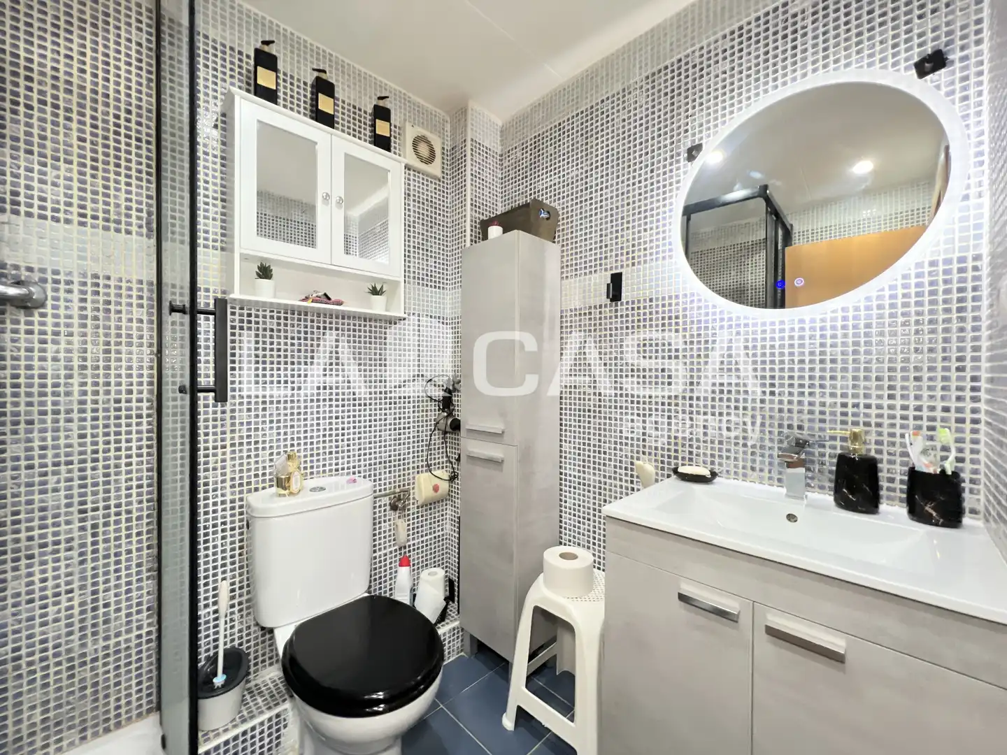 Baño de Piso en venta en Badalona