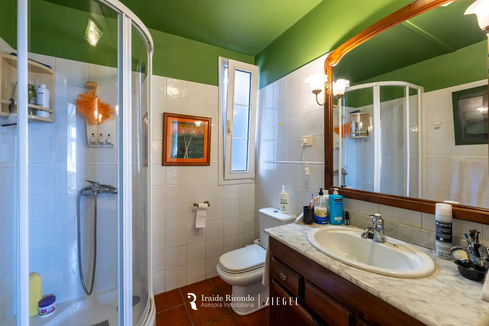 Bathroom of Houses for sale in Santa Brígida  with Air Conditioner, Private garden and Terrace
