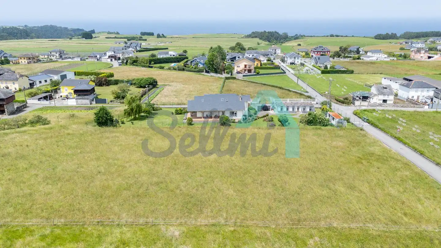 Residencial en venta en Valdés - Luarca