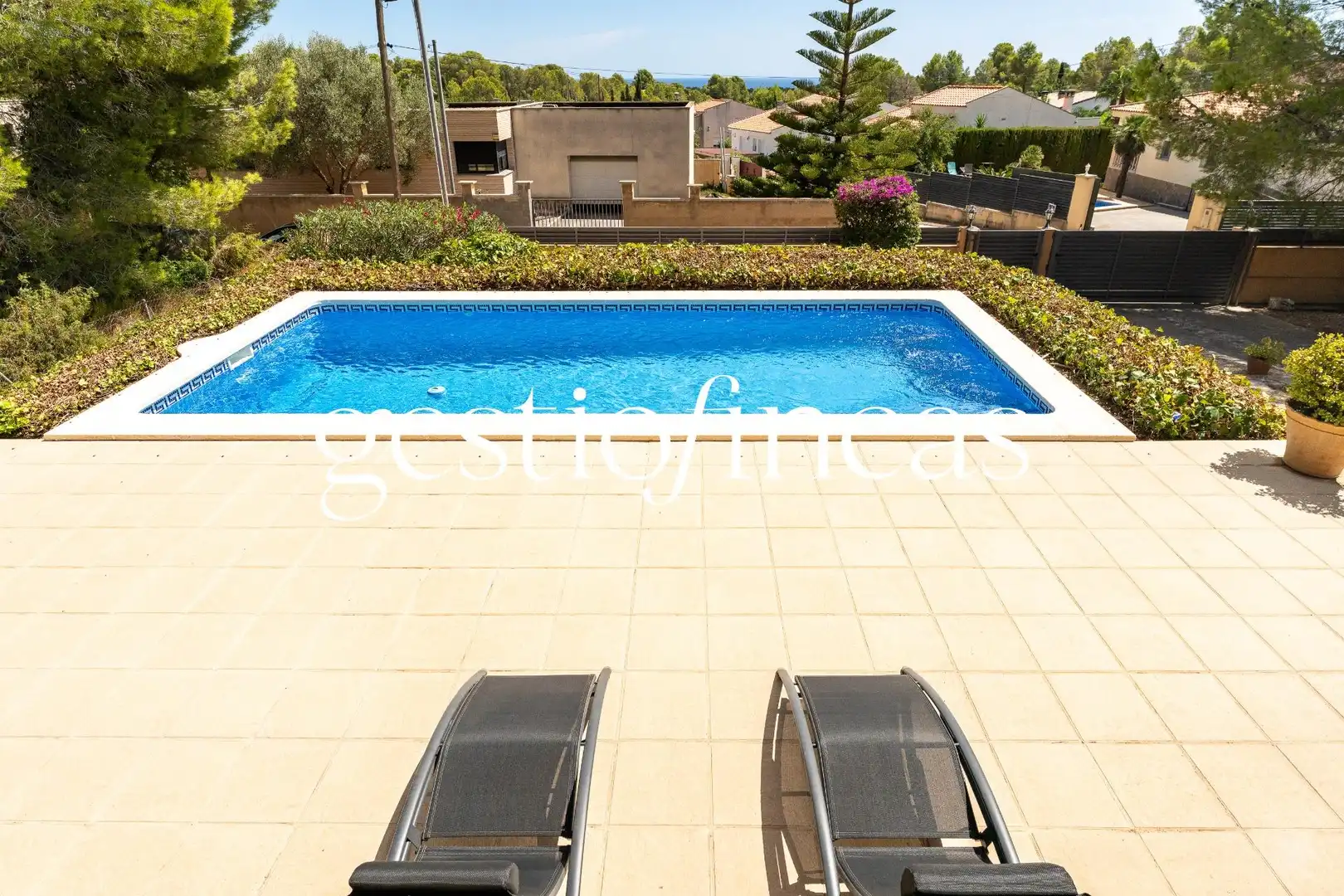 Swimming pool of Houses for sale in Pratdip  with Air Conditioner, Heating and Private garden