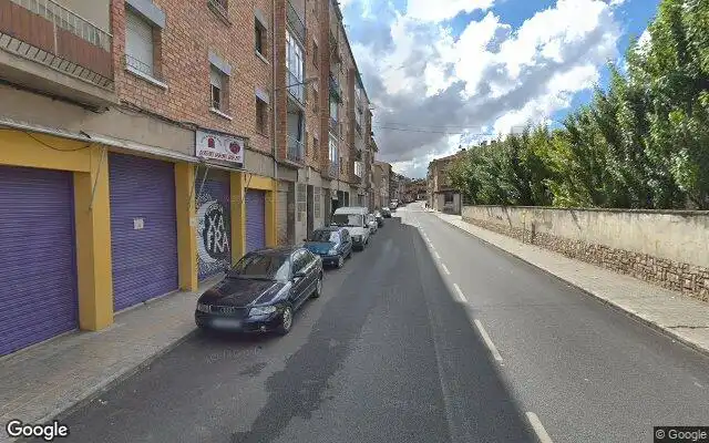 Vista exterior de Pis en venda en Cervera