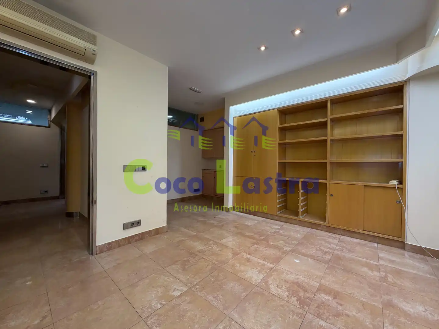 Office space with lift for sale in Calle Pozo Amarillo, imagen 14