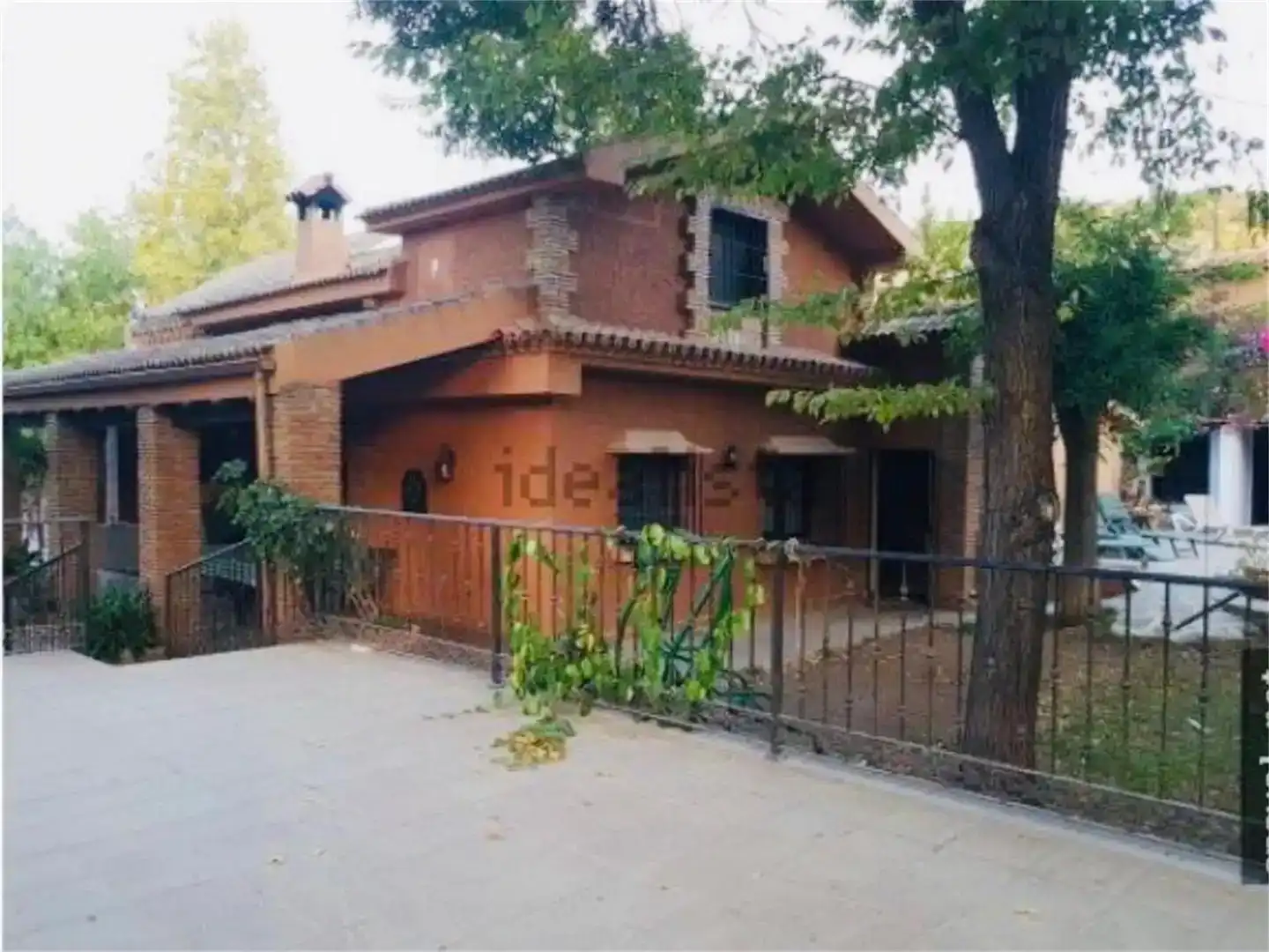 Vista exterior de Pis en venda en Coín amb Aire condicionat, Jardí privat i Parquet