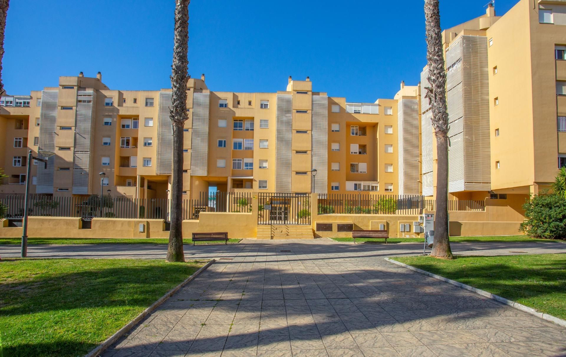 Exterior view of Flat to rent in Jerez de la Frontera  with Air Conditioner, Private garden and Terrace