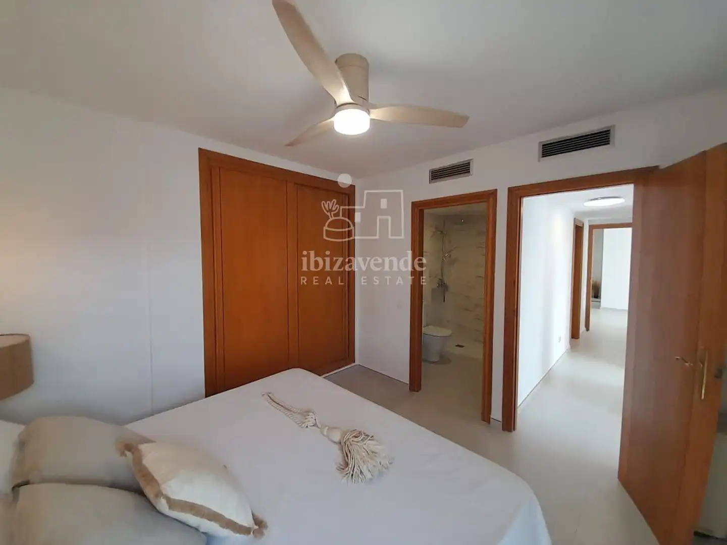 Habitación de Piso en venta en Sant Josep de sa Talaia con Aire acondicionado, Calefacción y Terraza