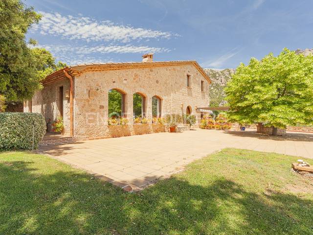 Finca rústica en Alquiler en El Bruc