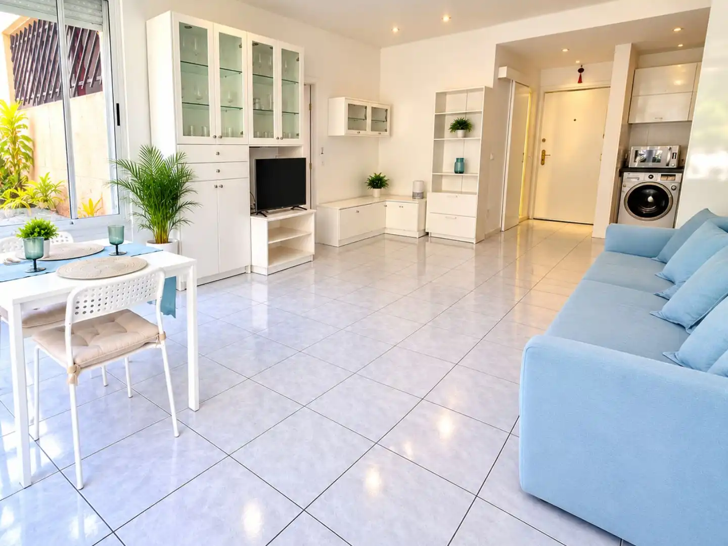 Piso con piscina en venta en Avenida 8 de marzo 27, imagen 5