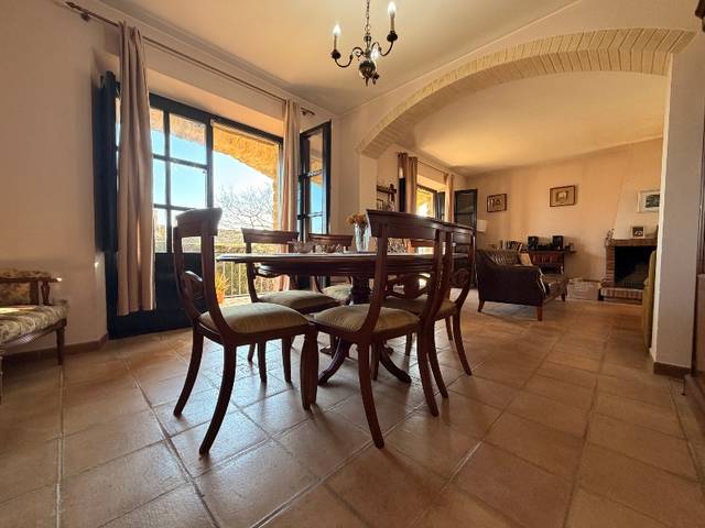 Casa-chalet en Venta en Garrigoles