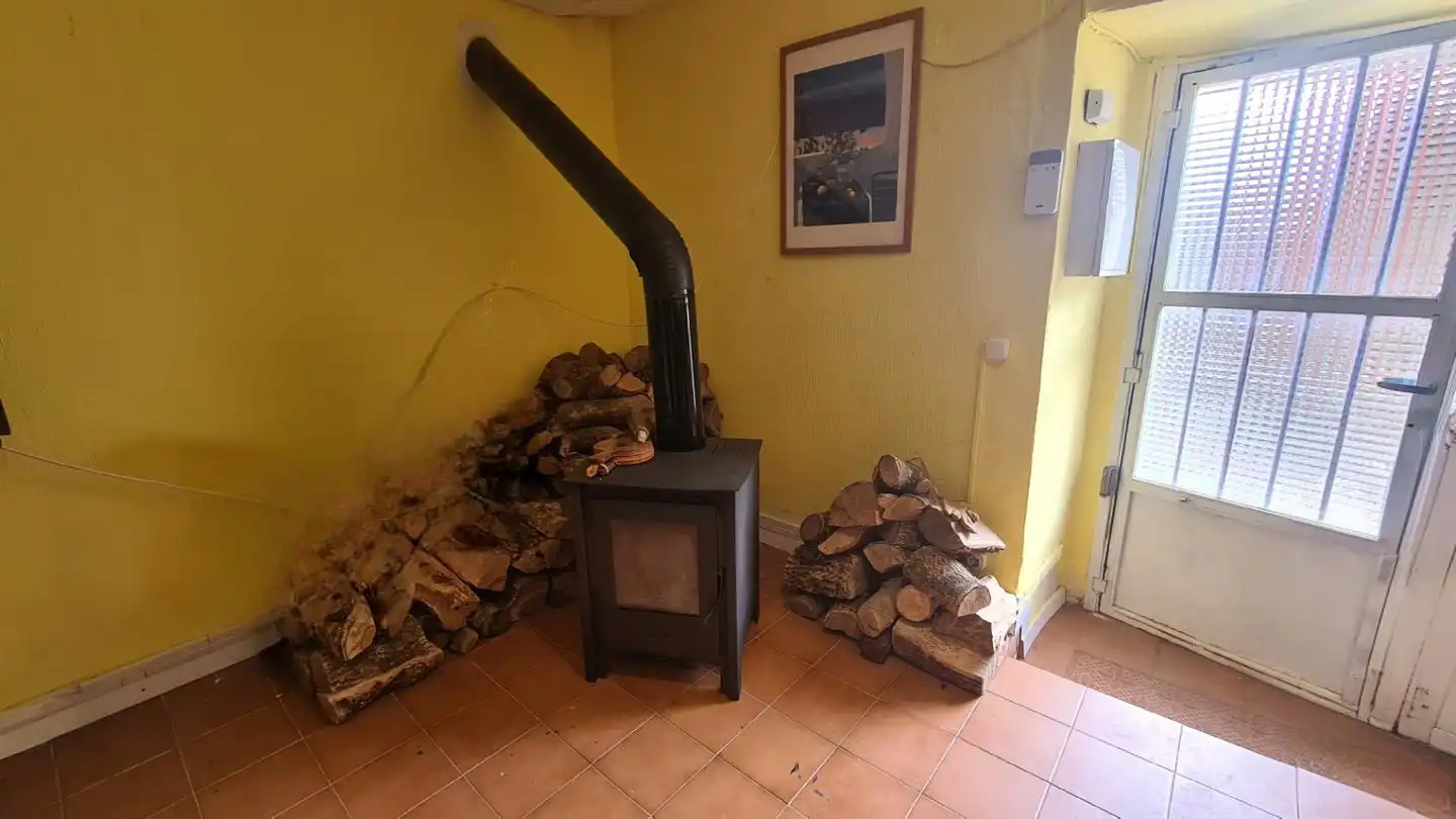 Casa o chalet en venta en La Adrada  con Jardín privado