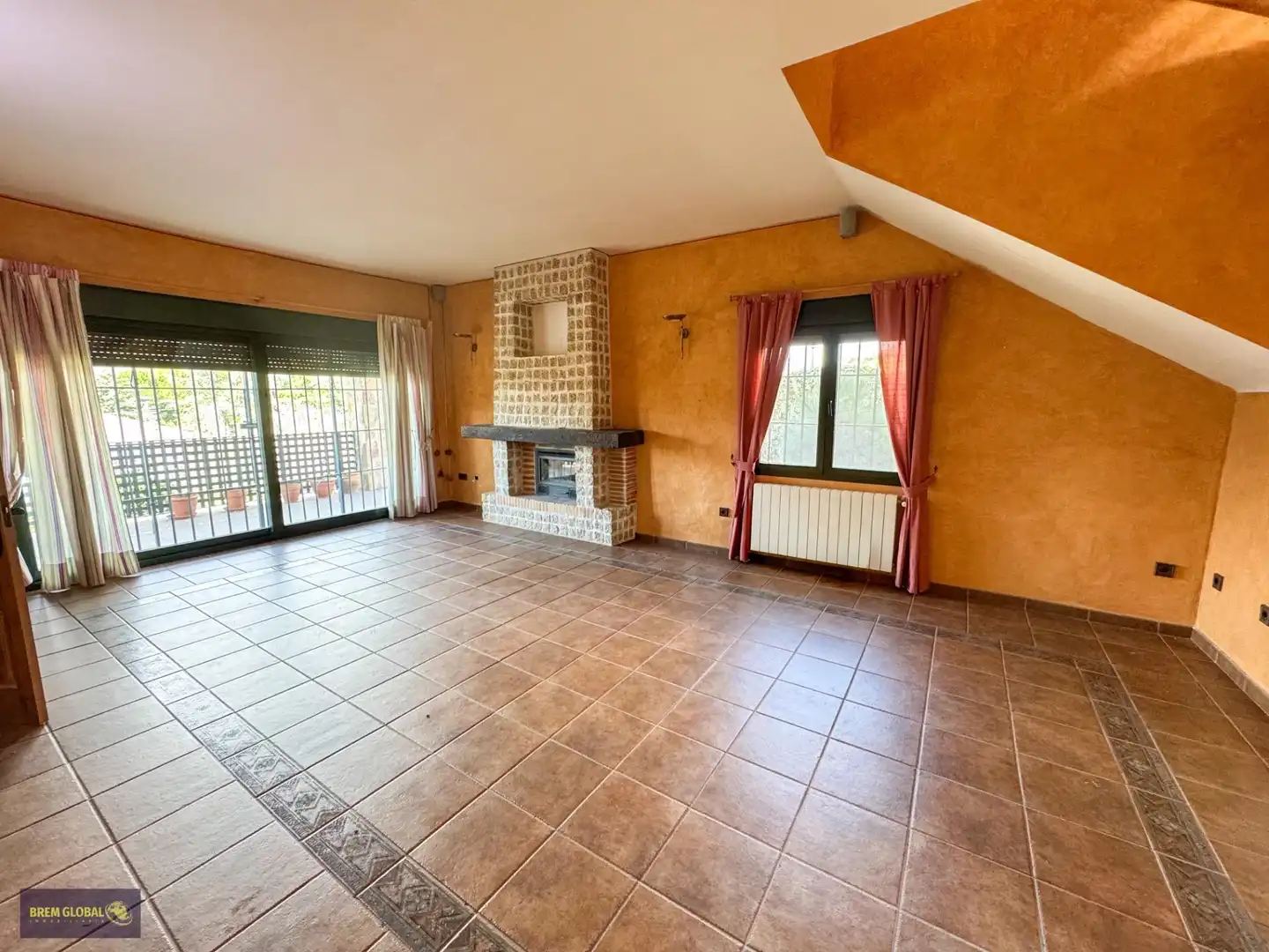Living room of Houses for sale in Navalafuente  with Heating, Private garden and Storage room