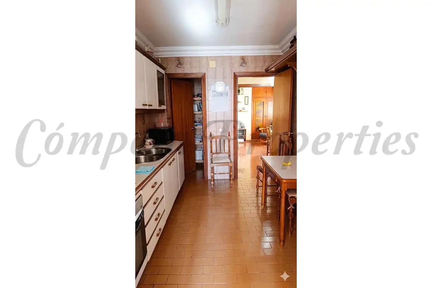 Cocina de Apartamento en venta en Nerja con Amueblado y Balcón