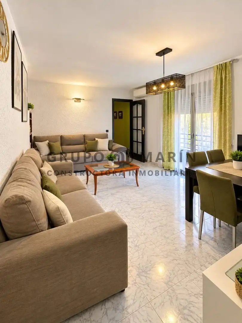 Sala de estar de Piso en venta en Artigues - Llefià