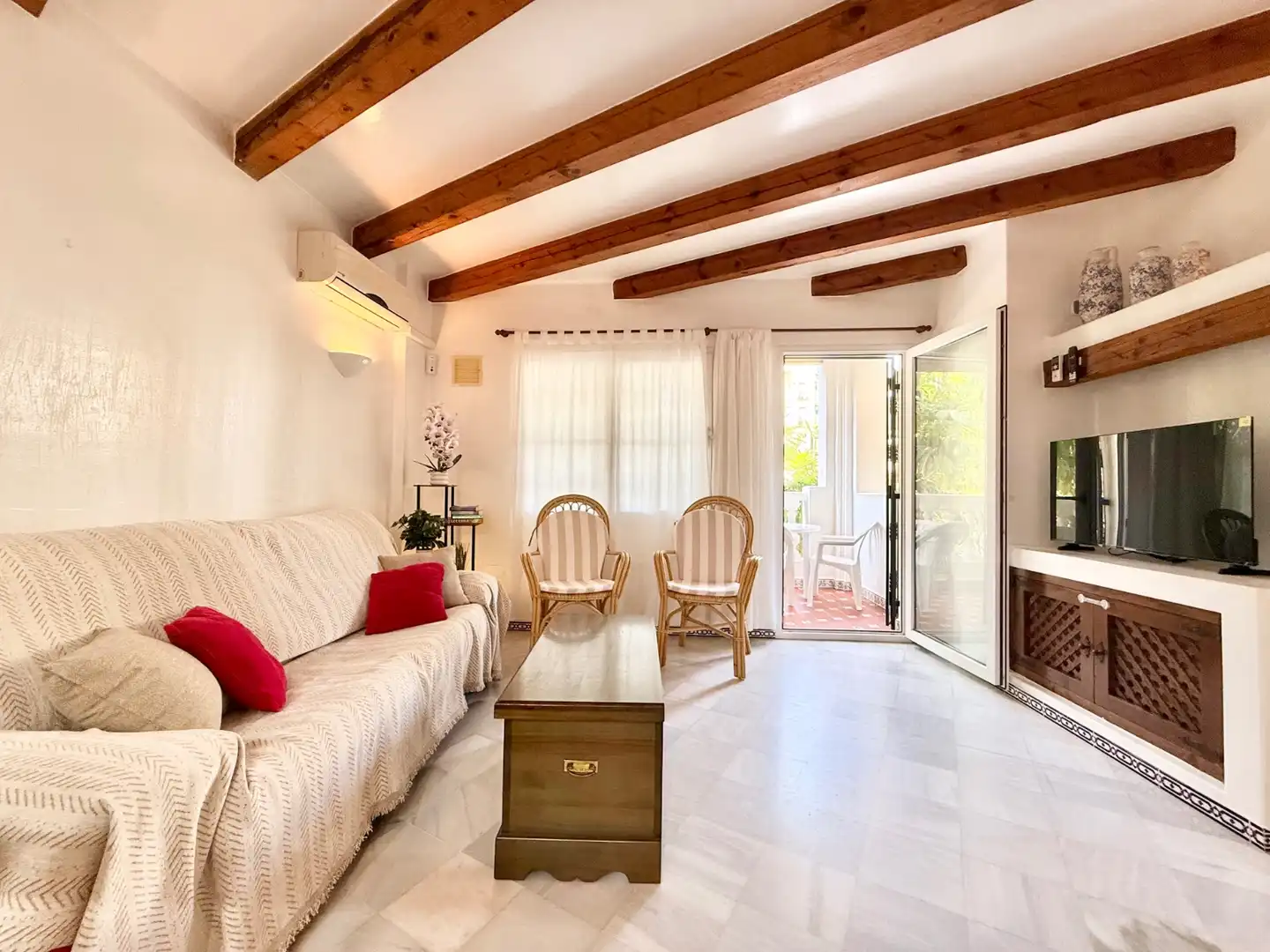 Ground floor for rent in Zona los Frutales