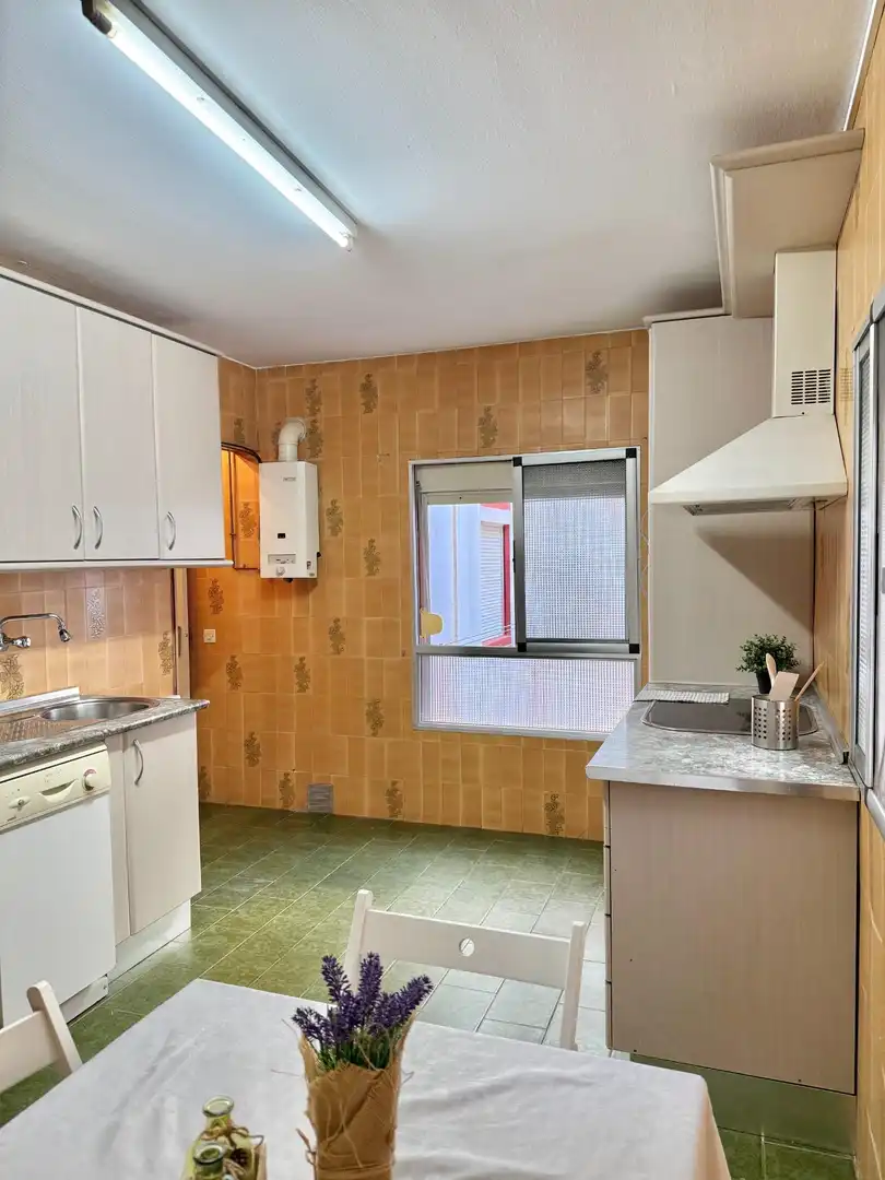 Kitchen of Apartments for sale in Sevilla