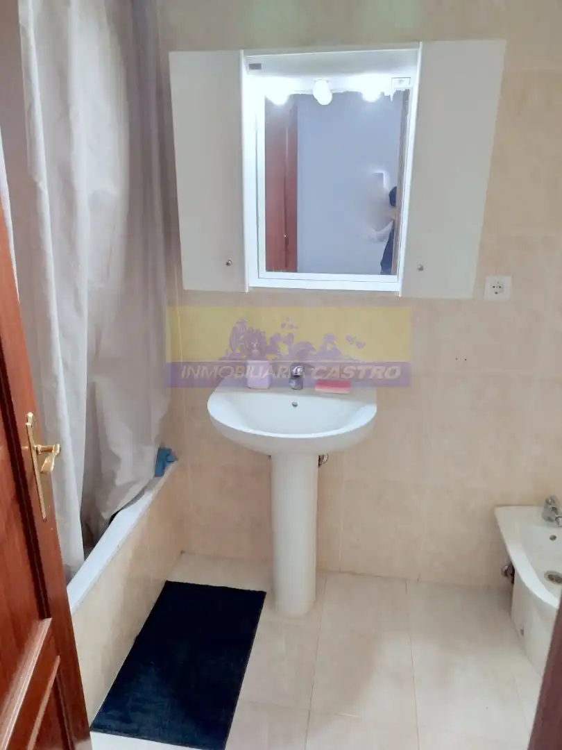 Baño de Piso de alquiler en Brazomar