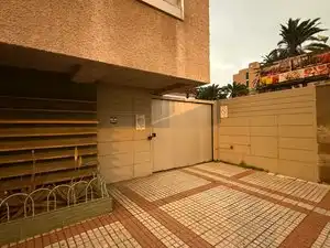 Exterior view of Garage for sale in Las Palmas de Gran Canaria  with Alarm