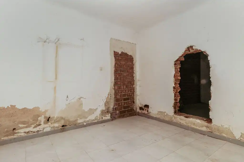 Casa adosada en venta en Herencia