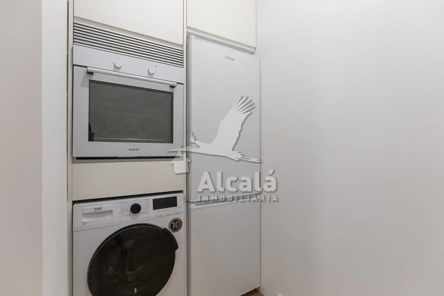 Kitchen of Flat for sale in Caballería Española