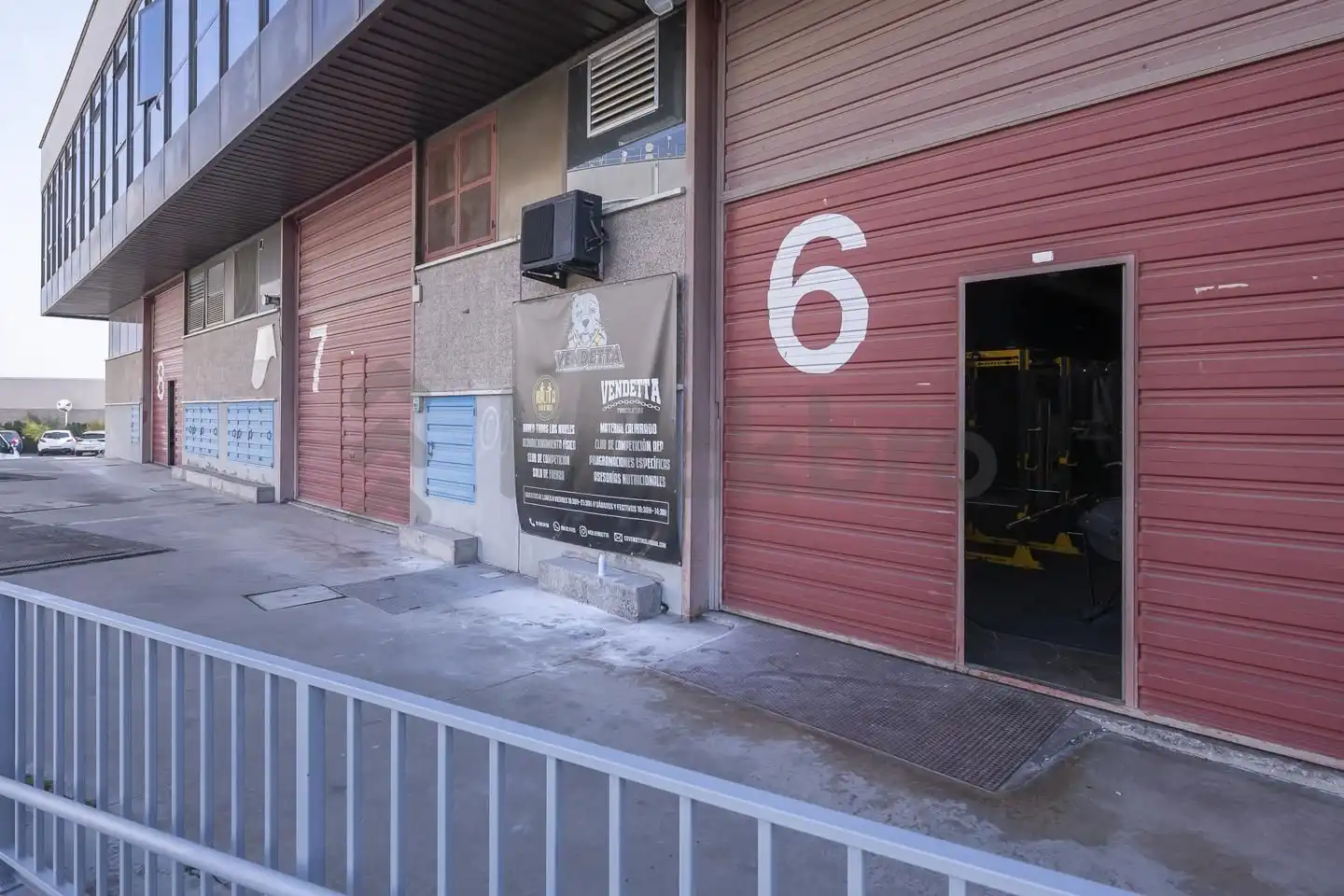 Oficina en venta en De Valdelaparra, Zona Industrial