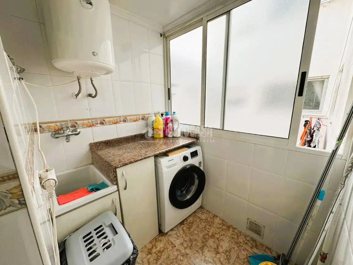 Baño de Piso en venta en Torrent con Calefacción y Balcón