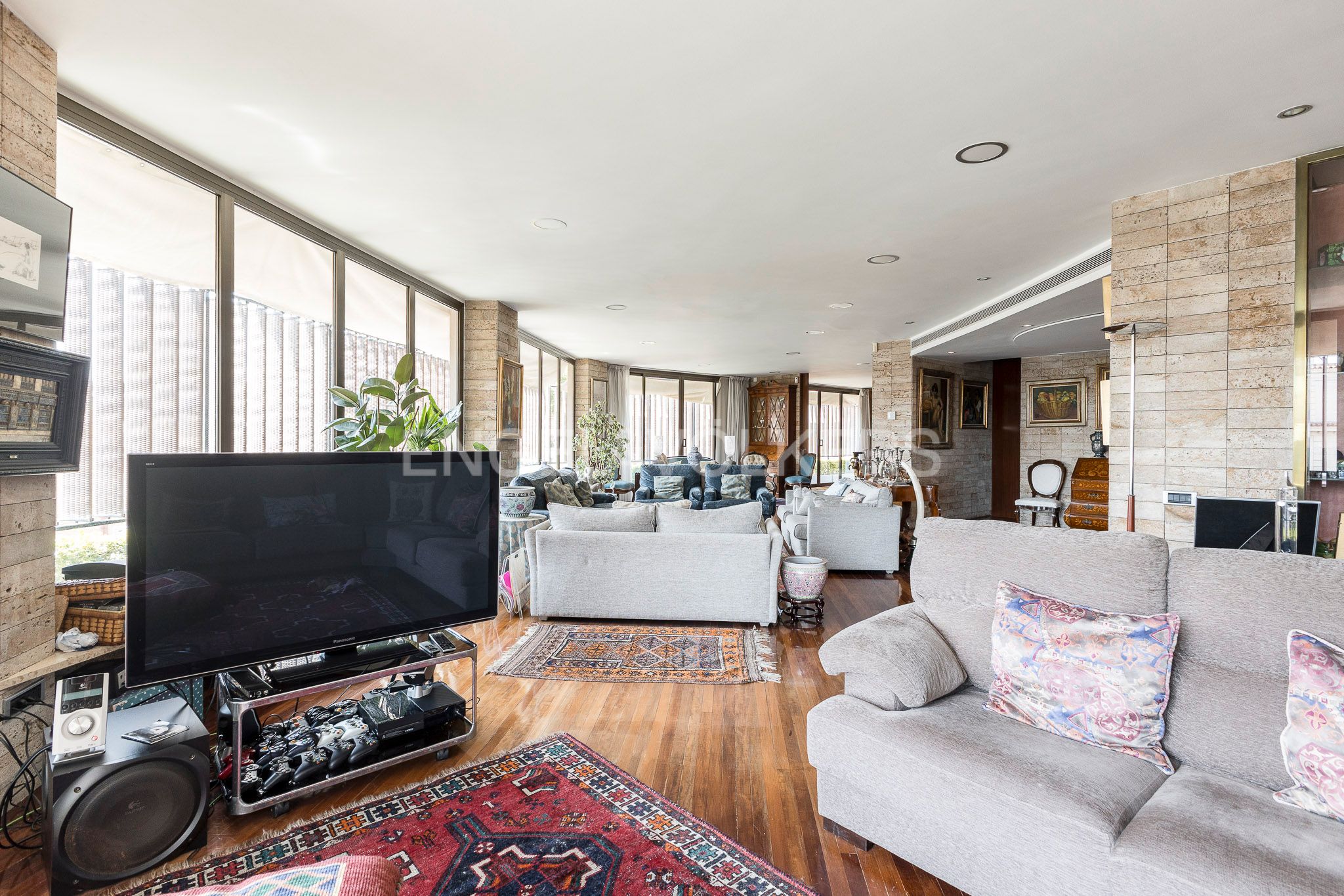 Sala d'estar de Apartament en venda en  Barcelona Capital amb Aire condicionat, Calefacció i Parquet