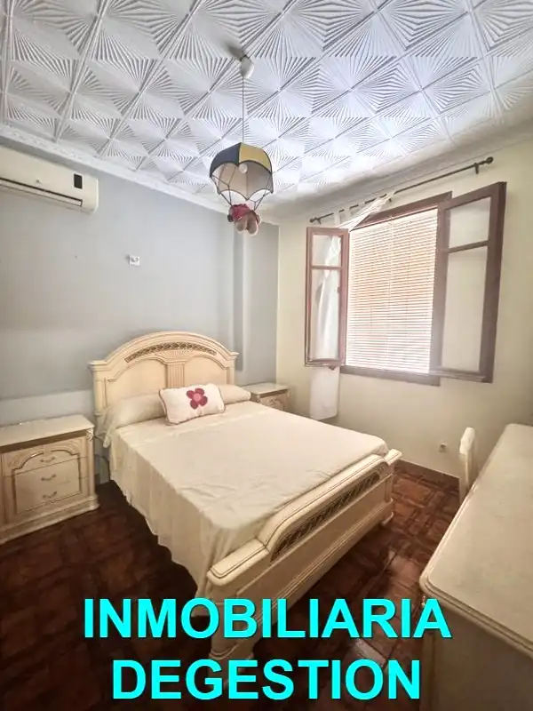Schlafzimmer von Wohnung zum Verkauf in Linares mit Klimaanlage, Heizung und Terrasse