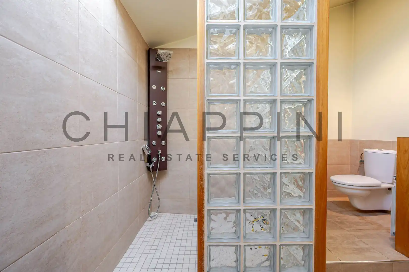 Bathroom of Attic for sale in Centre  