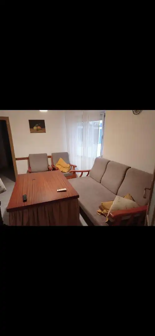 Sala d'estar de Pis en venda en Córdoba amb Aire condicionat, Terrassa i Moblat
