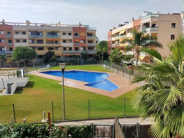 Piso con piscina en venta en Prat de Cunit