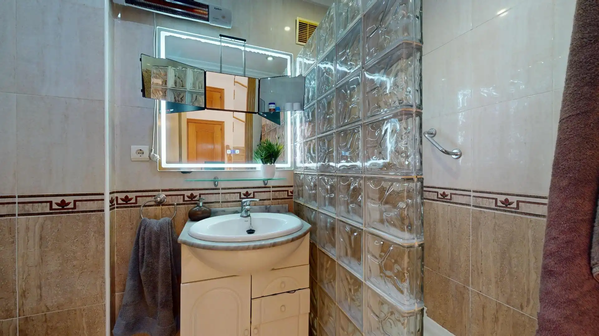 Baño de Casa adosada en venta en Pilar de la Horadada con Terraza y Balcón