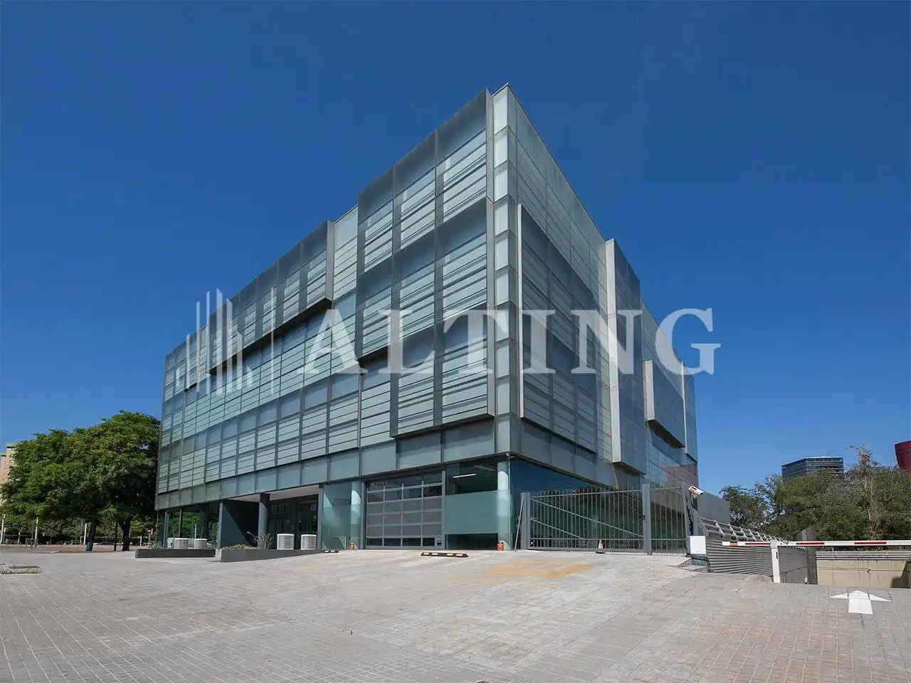 Außenansicht von Gebäude zur Miete in L'Hospitalet de Llobregat