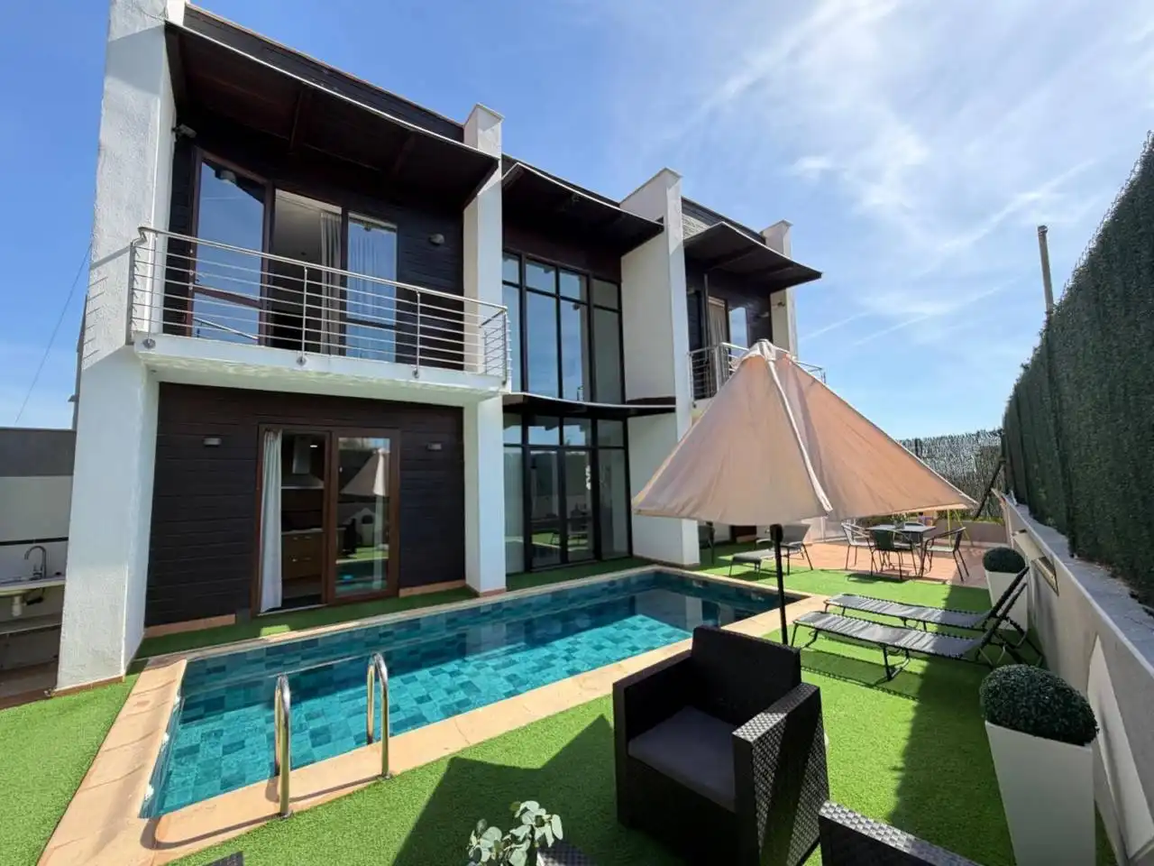 Casa amb piscina en venda a Calle Estrella Polar, imagen 7
