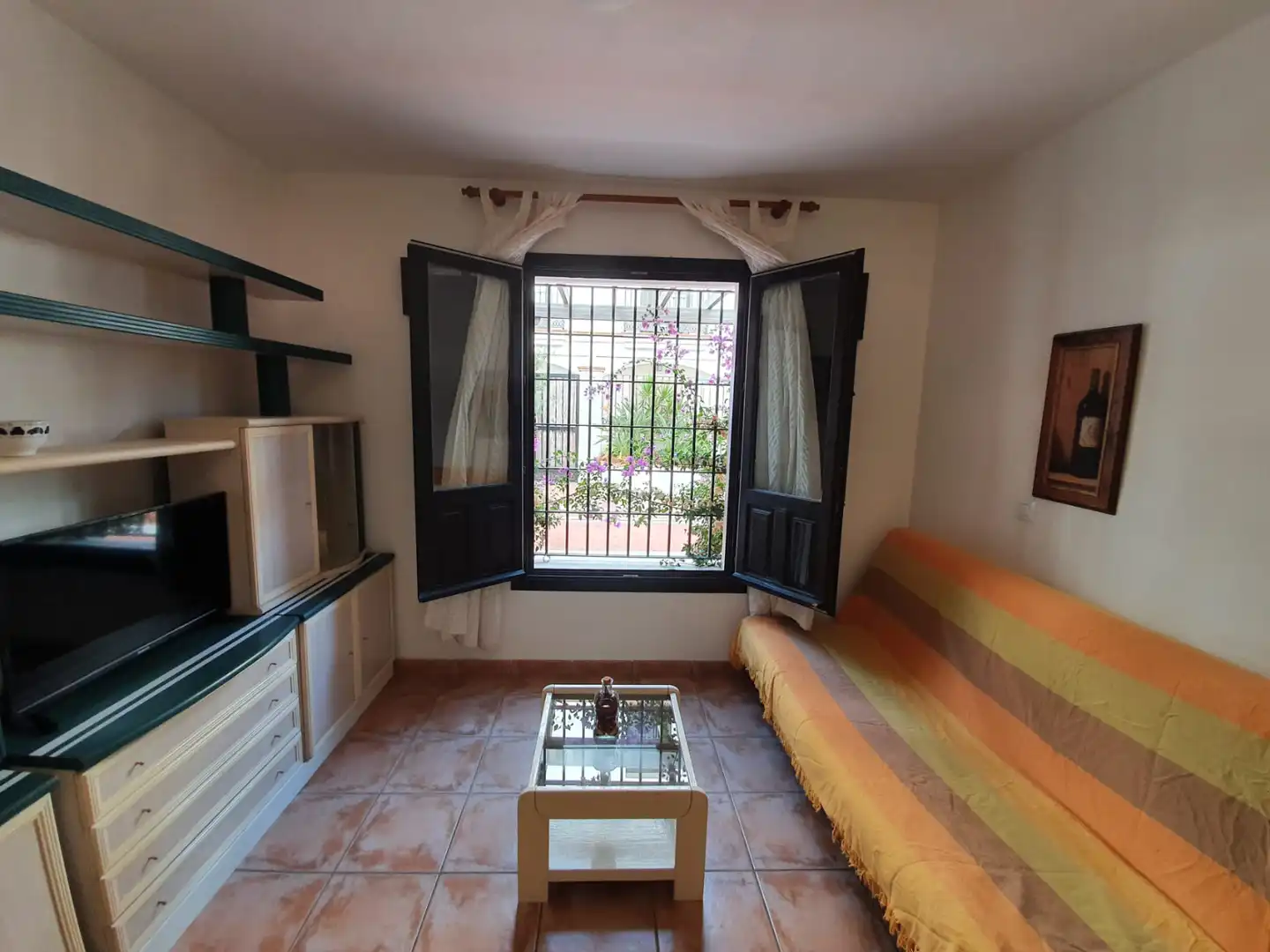 Dormitori de Apartament en venda en Vélez de Benaudalla amb Aire condicionat, Calefacció i Terrassa