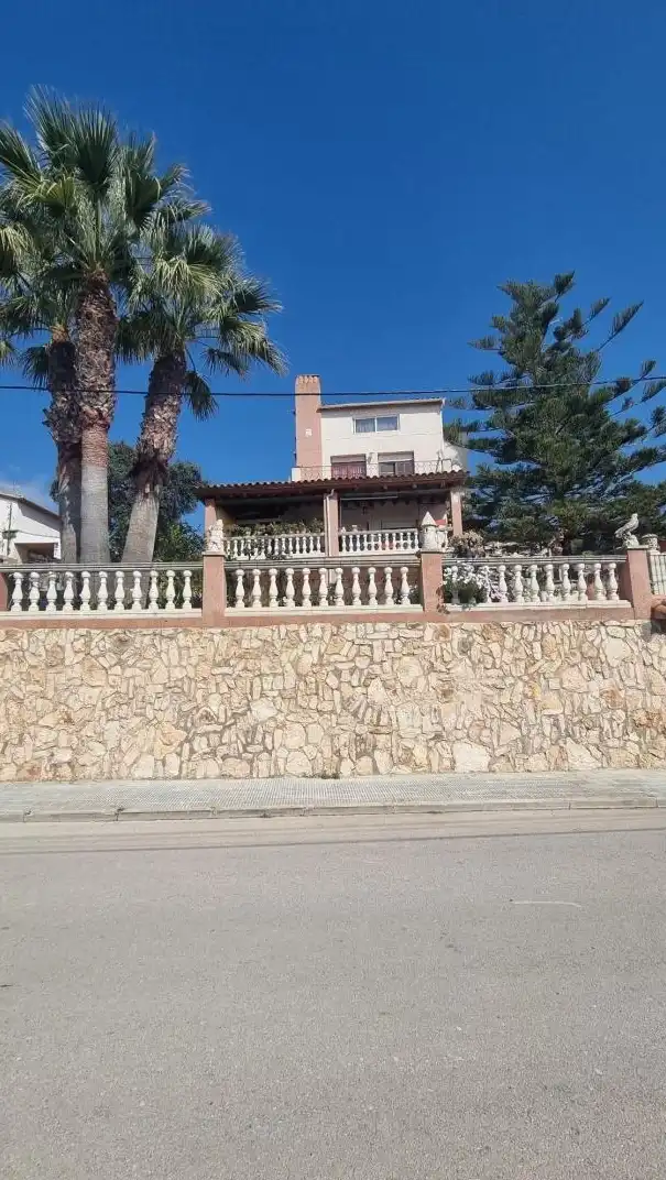 Chalet con terraza en venta en Bellvei, imagen 59