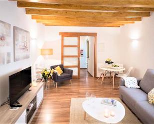 Sala d'estar de Apartament de lloguer en  Palma de Mallorca amb Aire condicionat