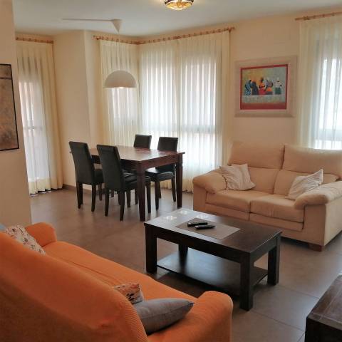 Piso en Alquiler en Pueblo