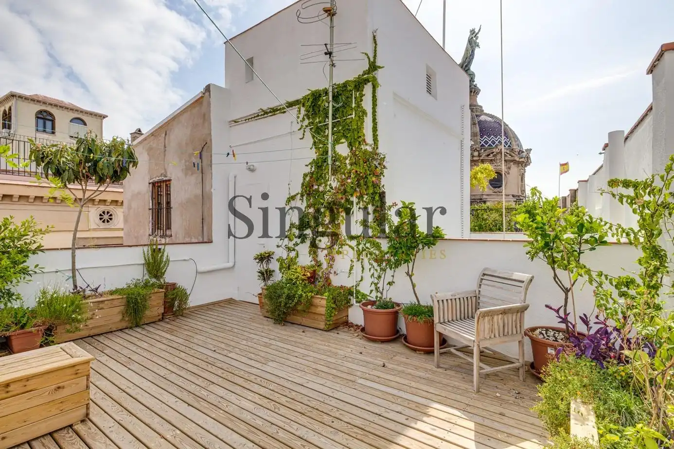 Terraza de Dúplex en venta en Barcelona con Calefacción, Terraza y Trastero