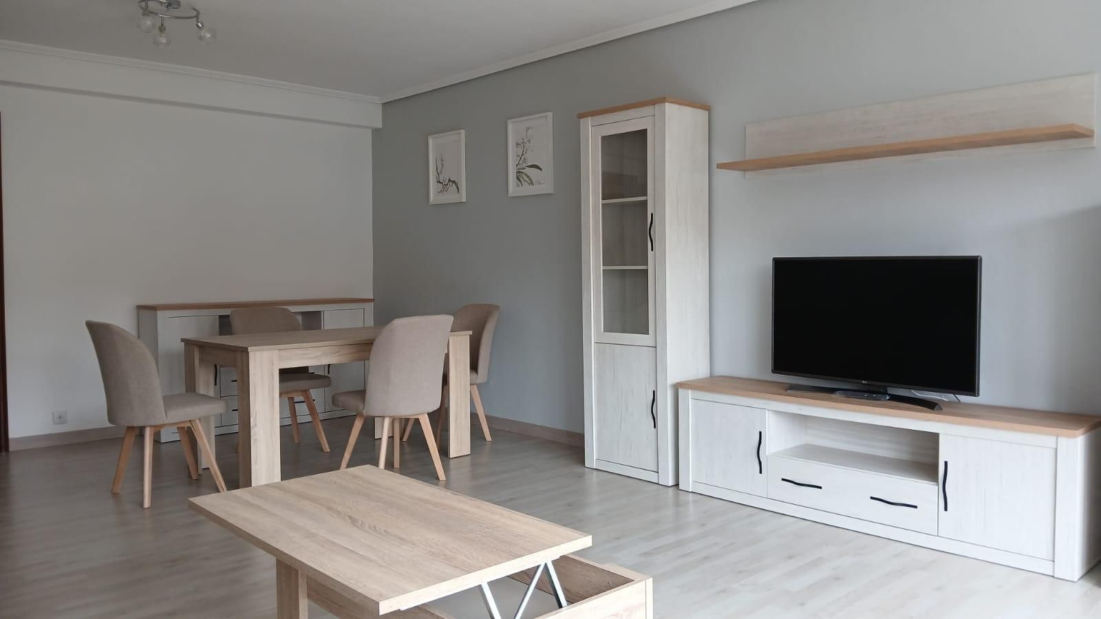Living room of Flat for sale in Villacarriedo  with Heating