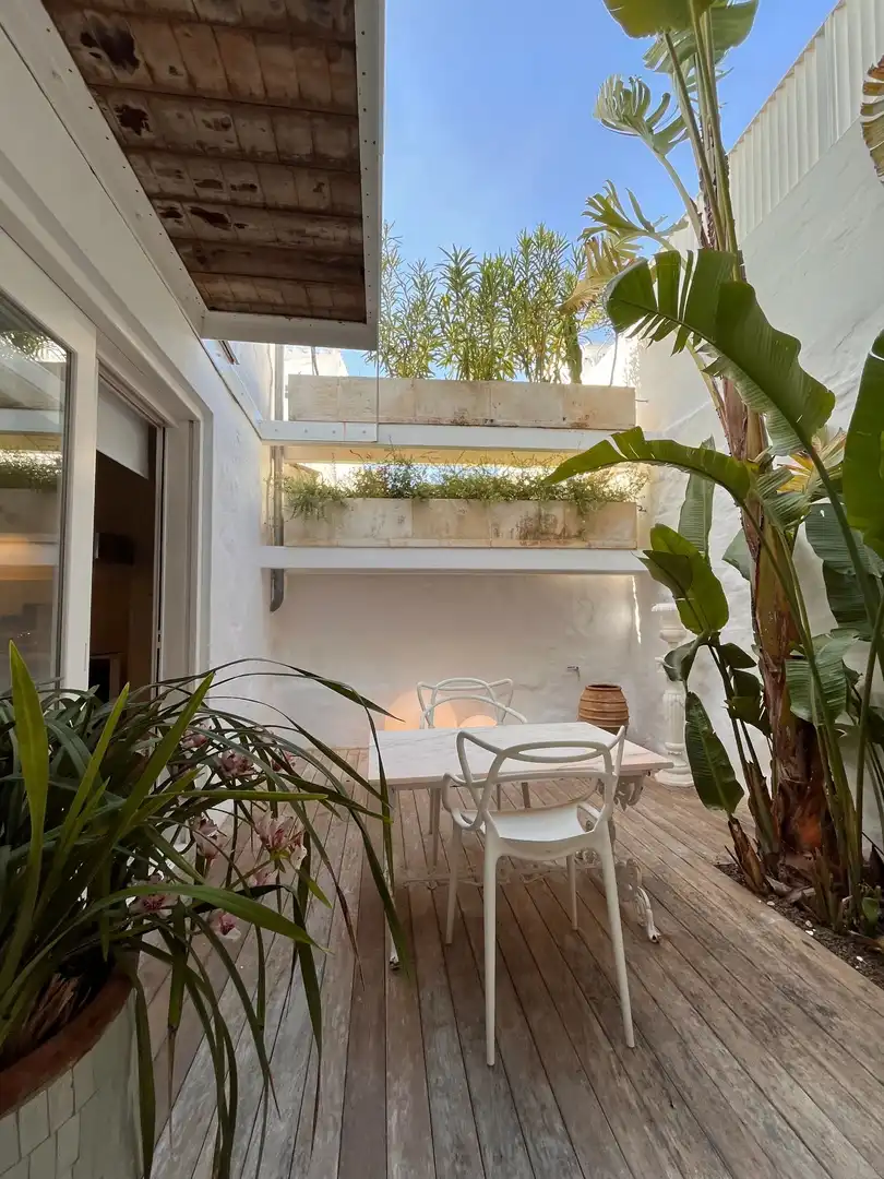 Terrasse von Country house zum Verkauf in Es Migjorn Gran mit Klimaanlage, Heizung und Privatgarten