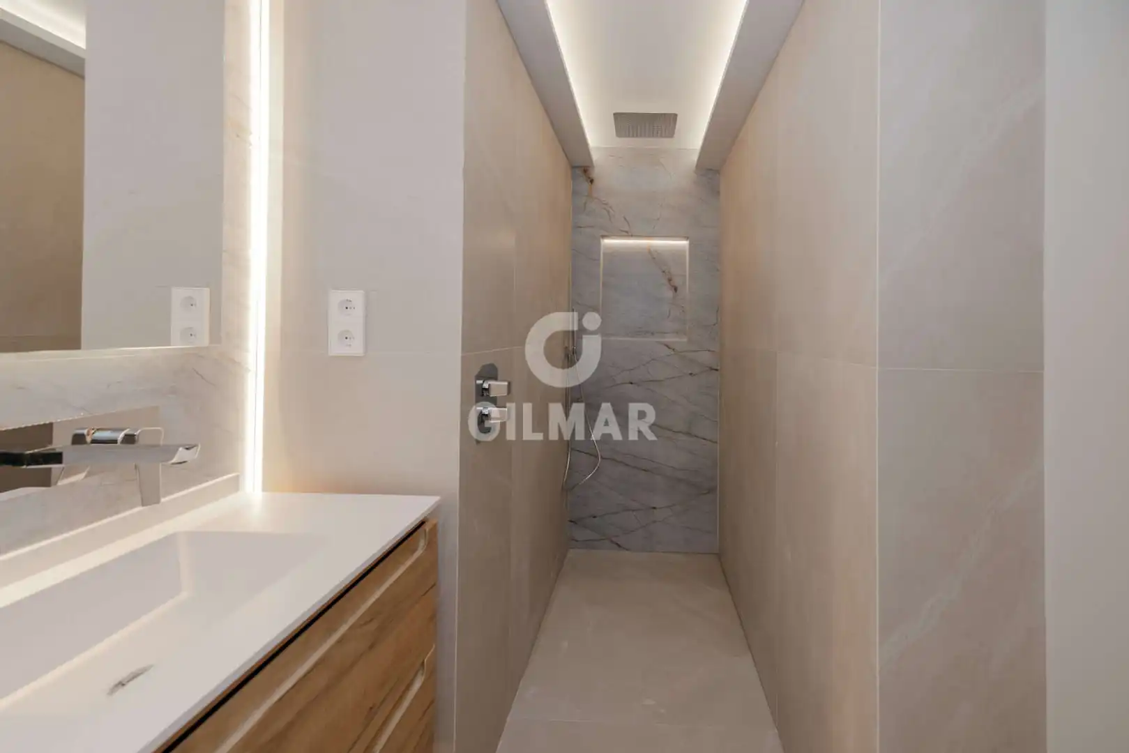 Apartament amb terrassa en venda a Selwo, imagen 50