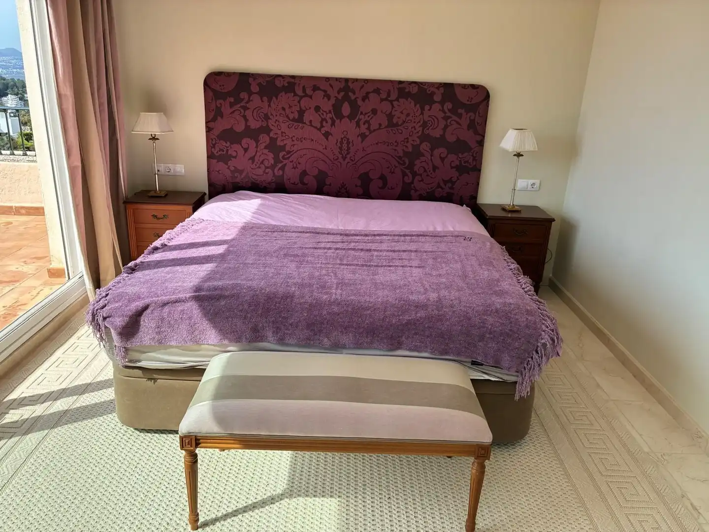 Schlafzimmer von Dachboden zum Verkauf in Altea mit Klimaanlage, Heizung und Möbliert