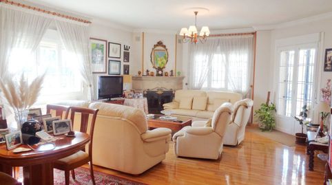 Chalet en venta en Subcentro, 6 dormitorios.