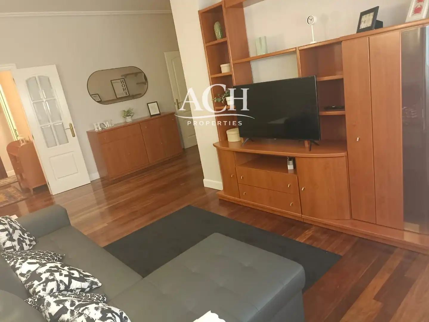 Sala de estar de Piso de alquiler en Bilbao  con Calefacción, Horno y Lavadora