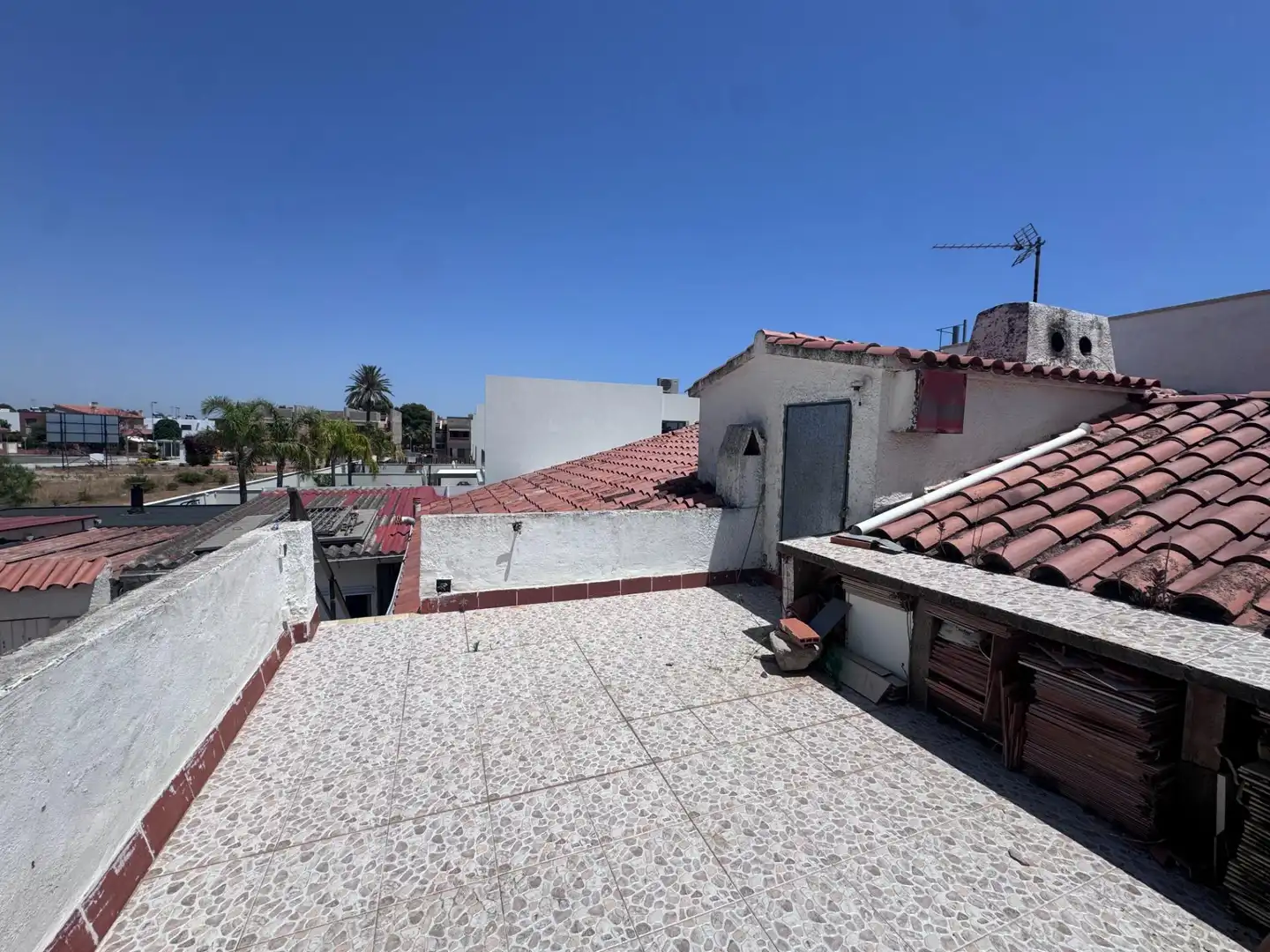 Vista exterior de Casa o xalet en venda en Cambrils amb Jardí privat, Terrassa i Traster