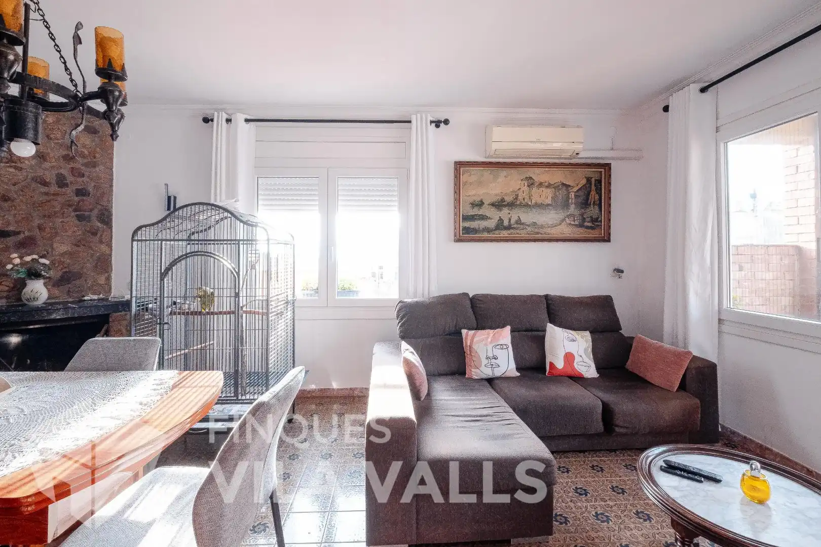 Sala de estar de Ático en venta en Sant Feliu de Codines con Terraza y Amueblado