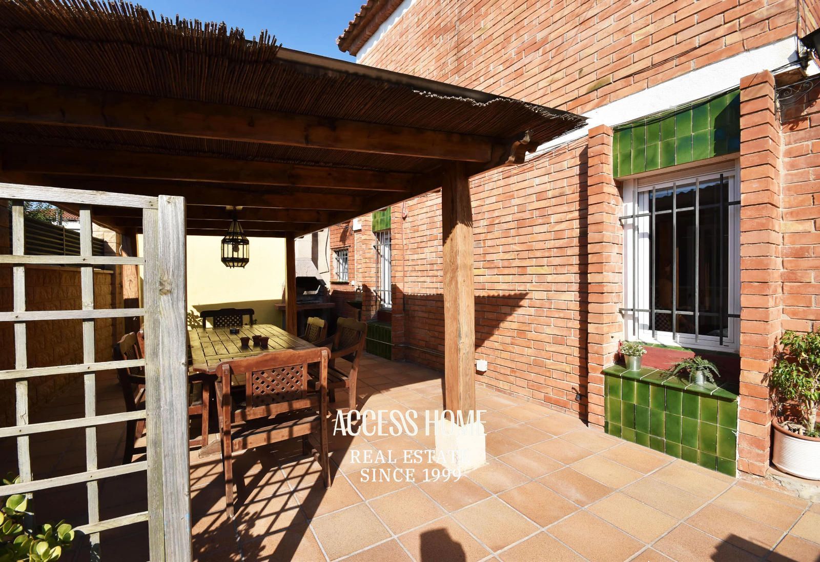 Terrace of House or chalet to rent in El Masnou  with Air Conditioner, Heating and Furnished