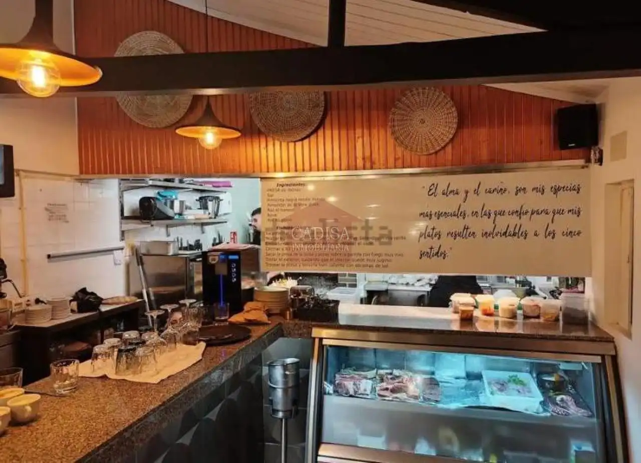 Local comercial en traspàs a San José - Parador - Zurguén, imagen 13