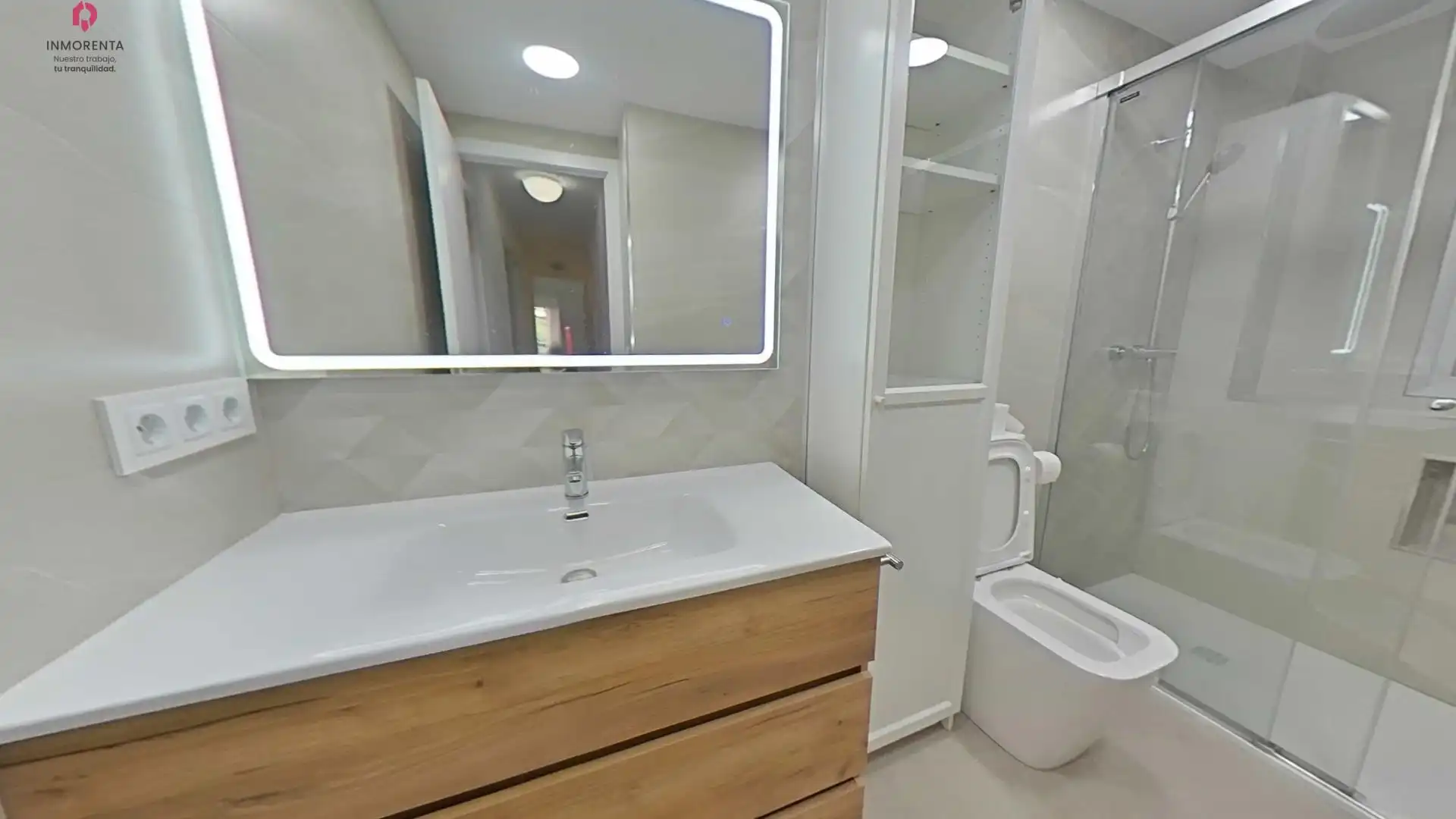 Flat for rent in Calle HIGINIO RODRIGUEZ, Palomeras Bajas