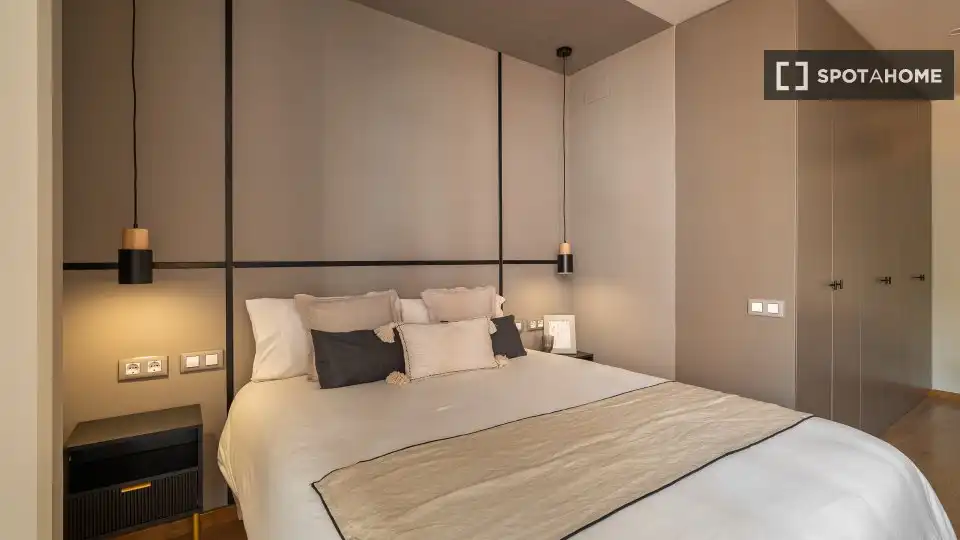 Piso con terraza en alquiler en Eixample, imagen 13
